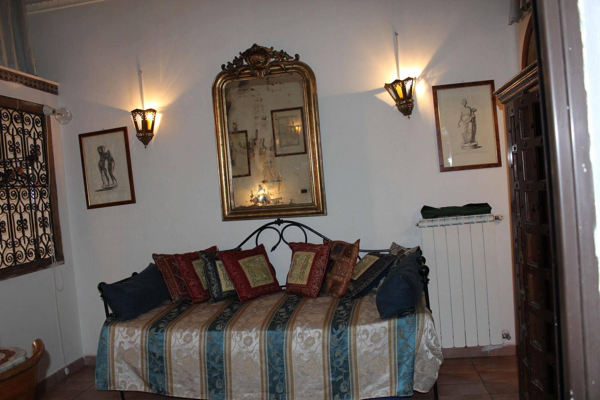 Cecilia Suites Roma Exterior foto